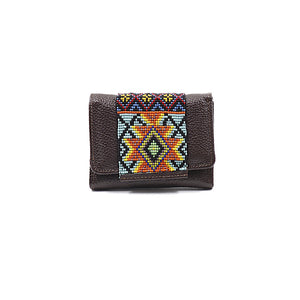 ck-65 cartera de piel con tapa de chaquira