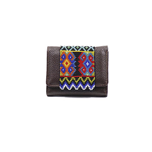 ck-65 cartera de piel con tapa de chaquira