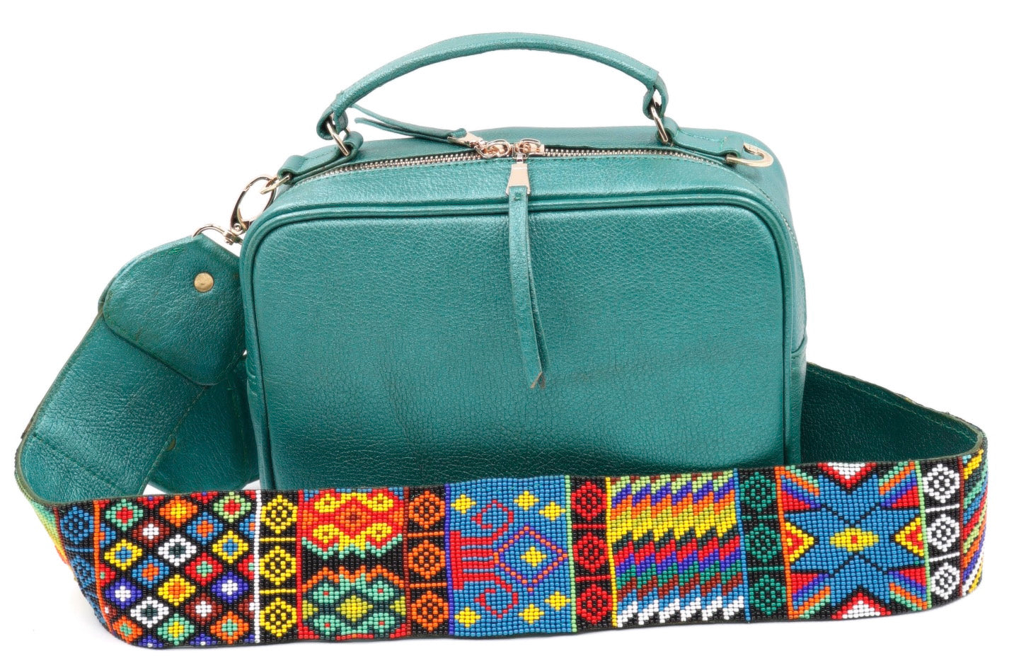 bk-125 bolsa de piel con asa de chaquira de grecas